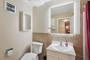 Chase Dr-S2711-016.jpg