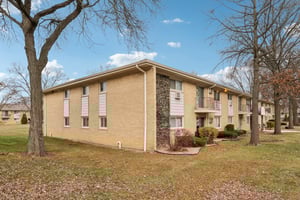 Chase Dr-S2711-017.jpg