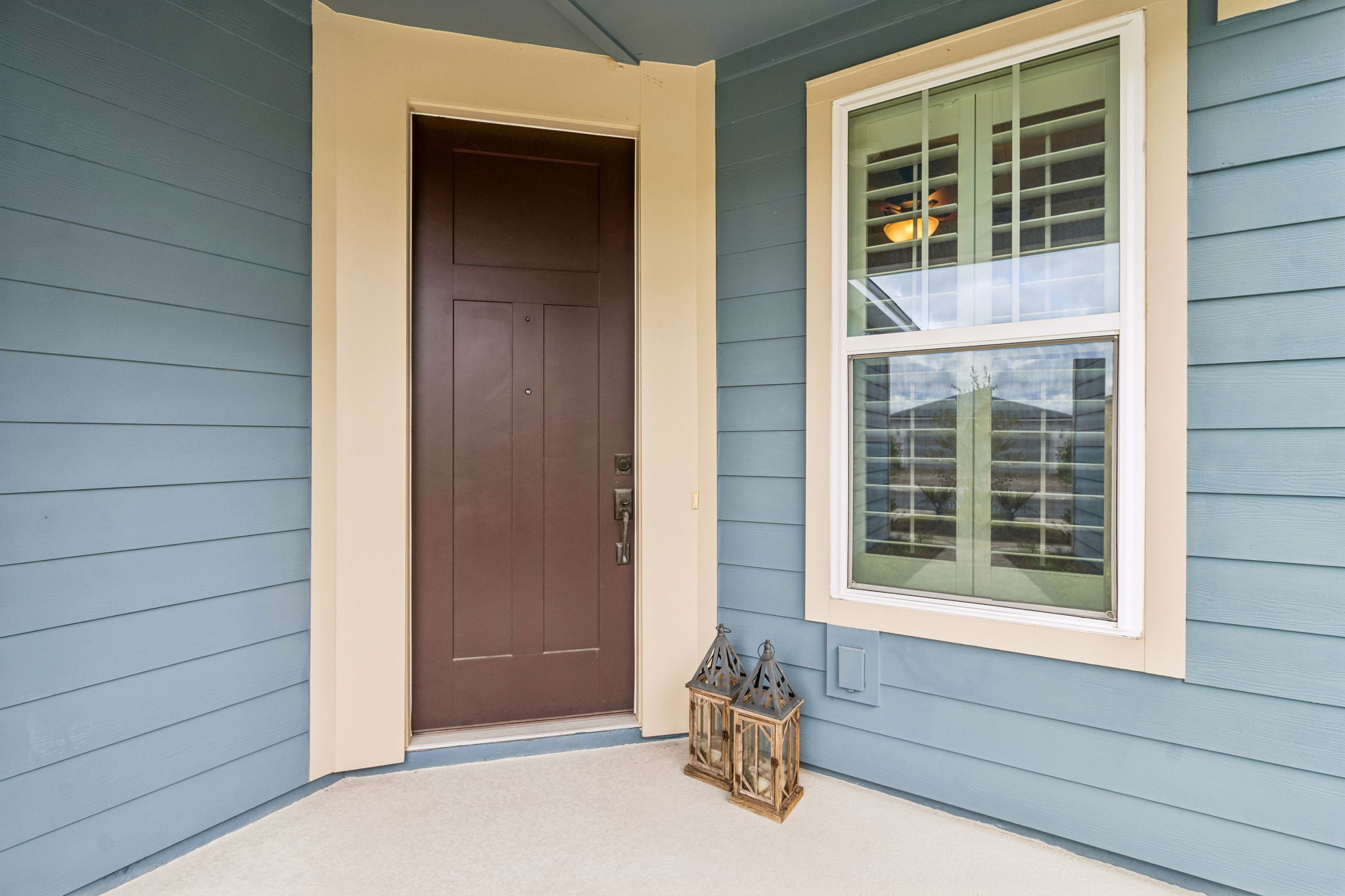 Front Entry Detail