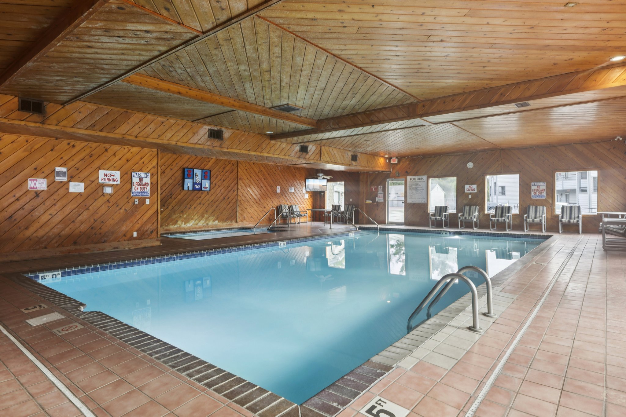 E Hiawatha Dr 617-1103-904.jpg