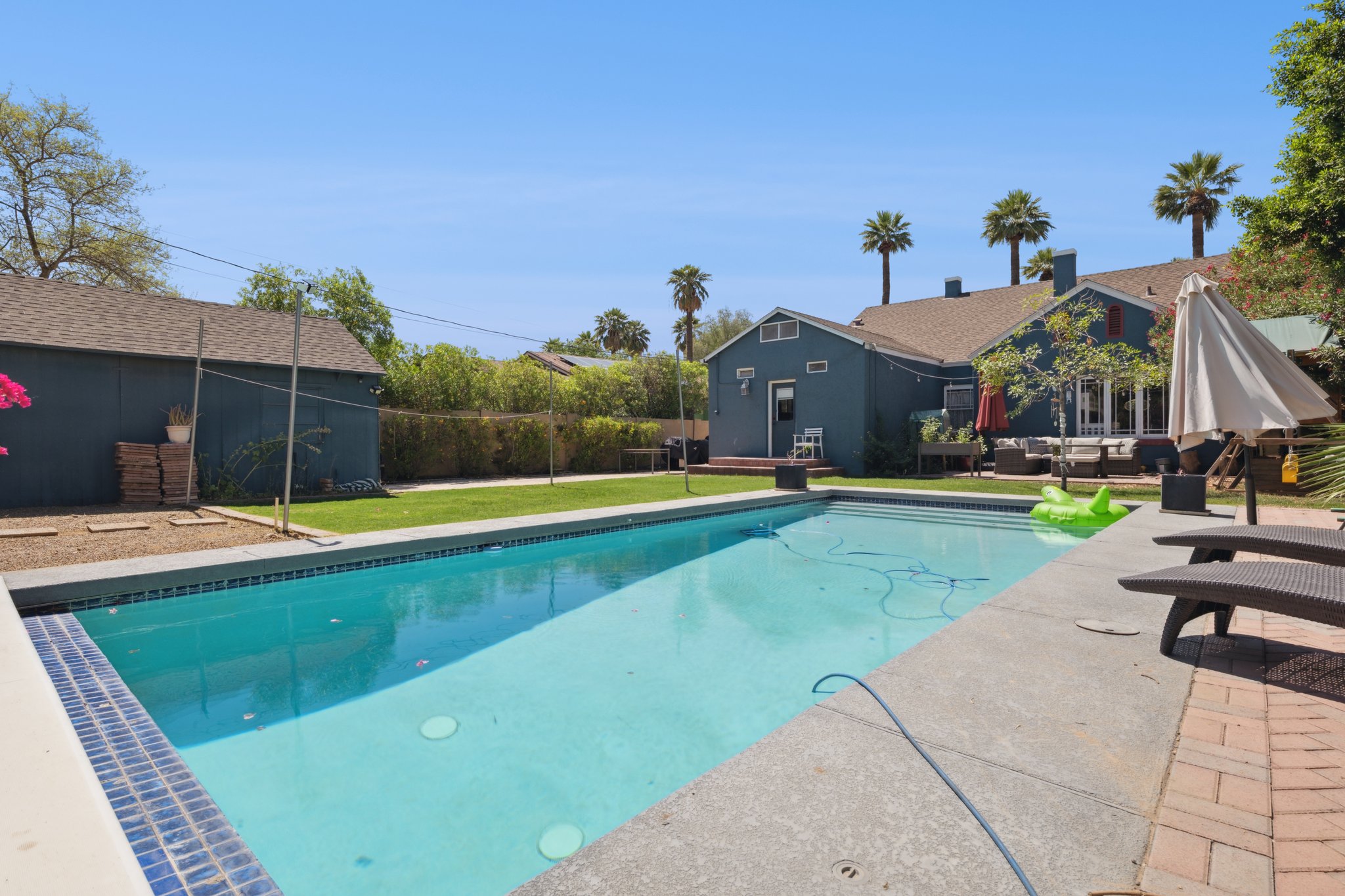 530 E Willetta St - 029.jpg