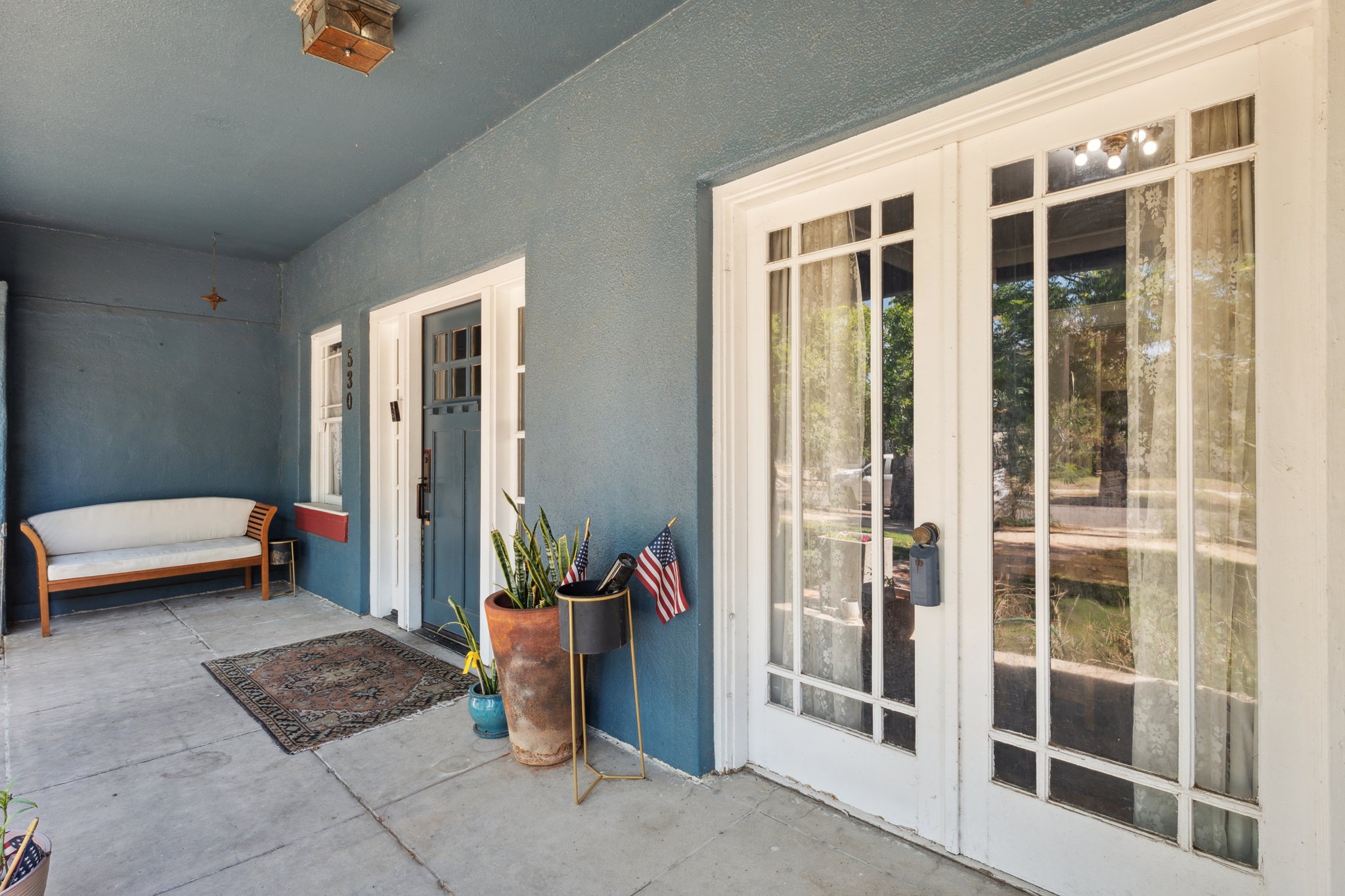 530 E Willetta St - 032.jpg