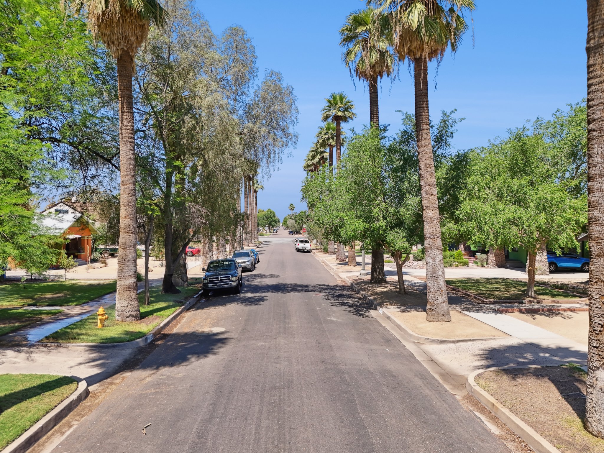 530 E Willetta St - 039.jpg