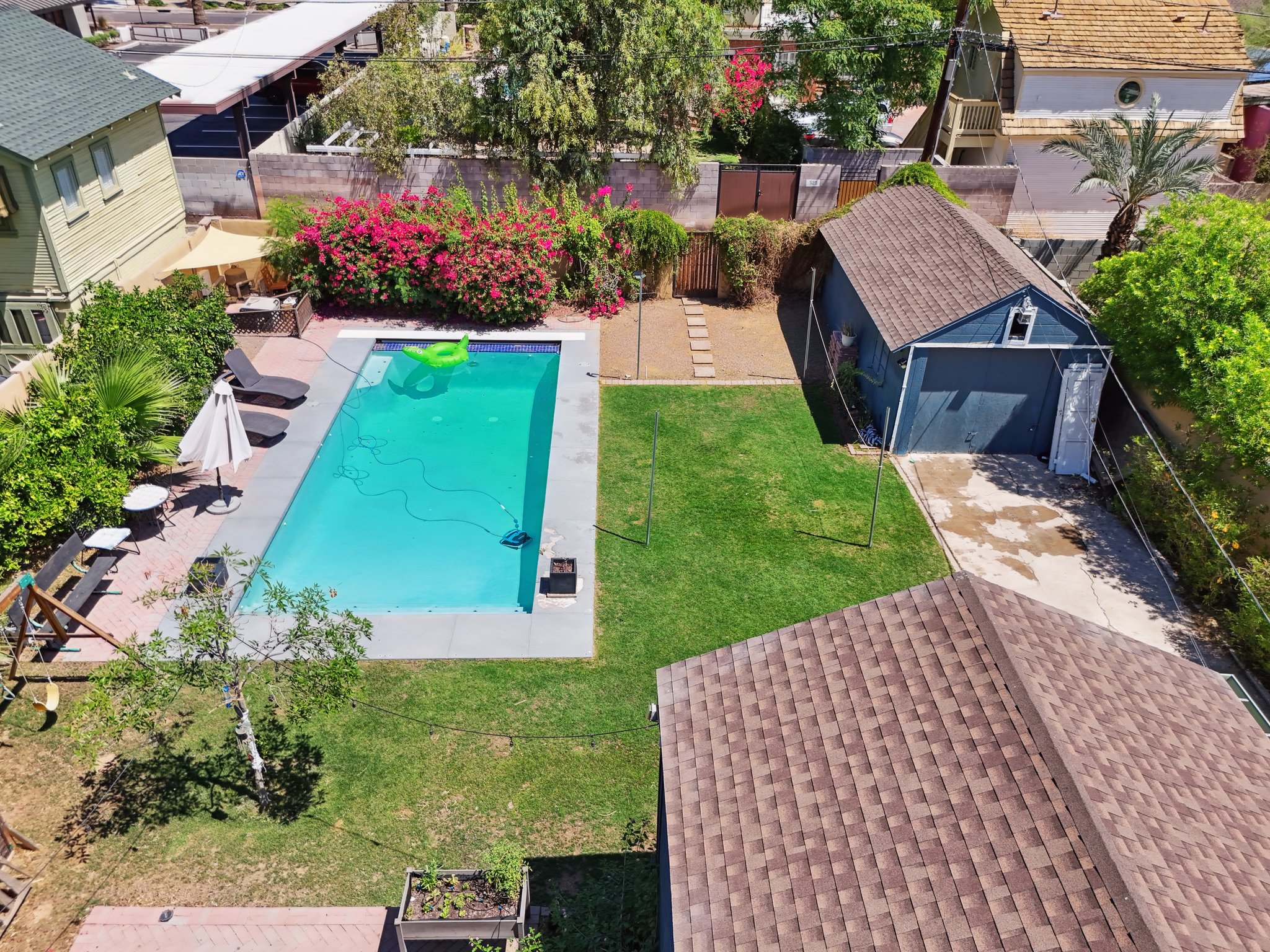 530 E Willetta St - 041.jpg