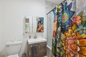 530 E Willetta St - 014.jpg