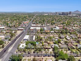 530 E Willetta St - 036.jpg