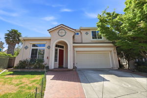 001_F8_530 Hewes Ct