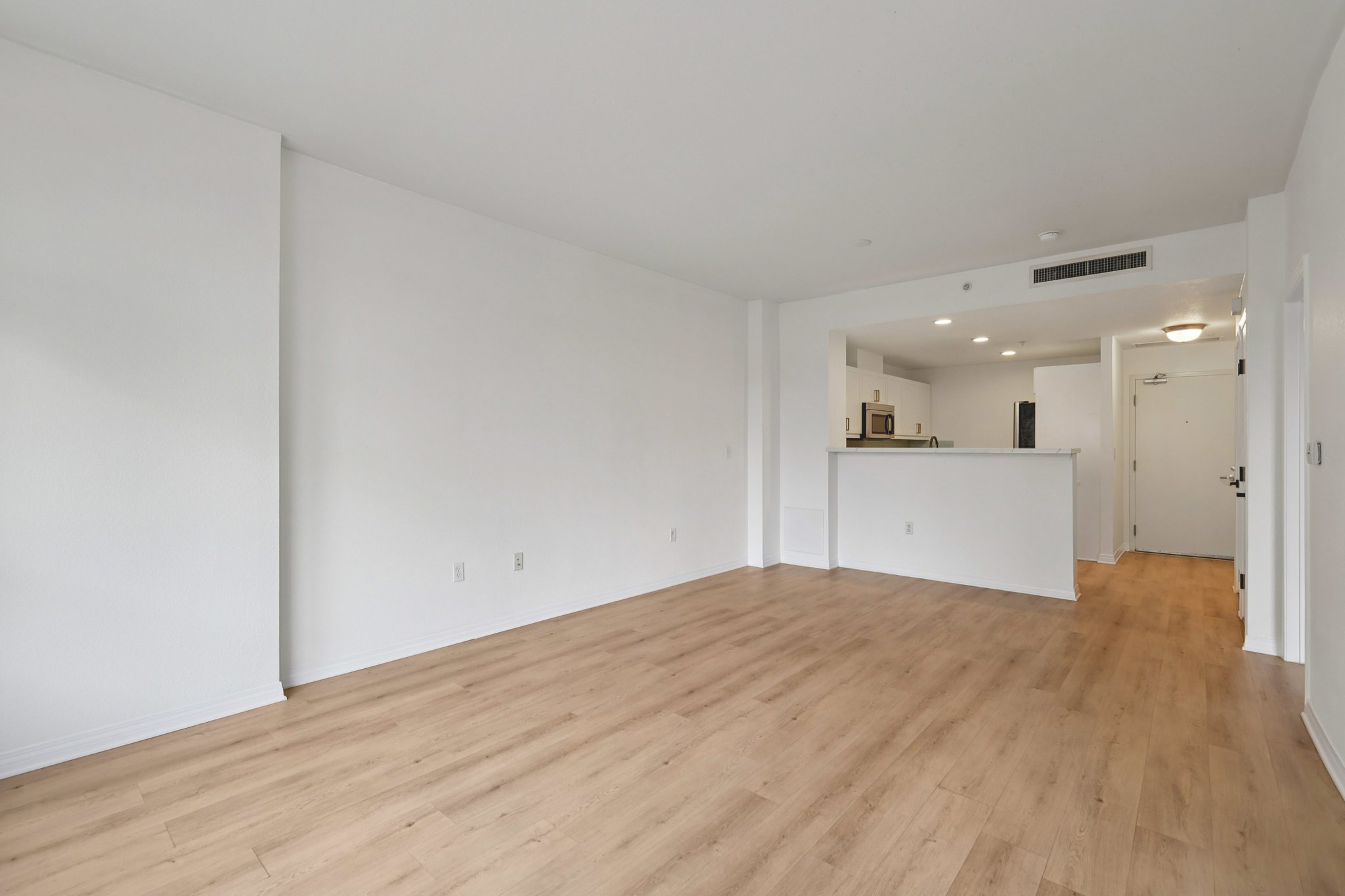 K St 216-S0401-010.jpg