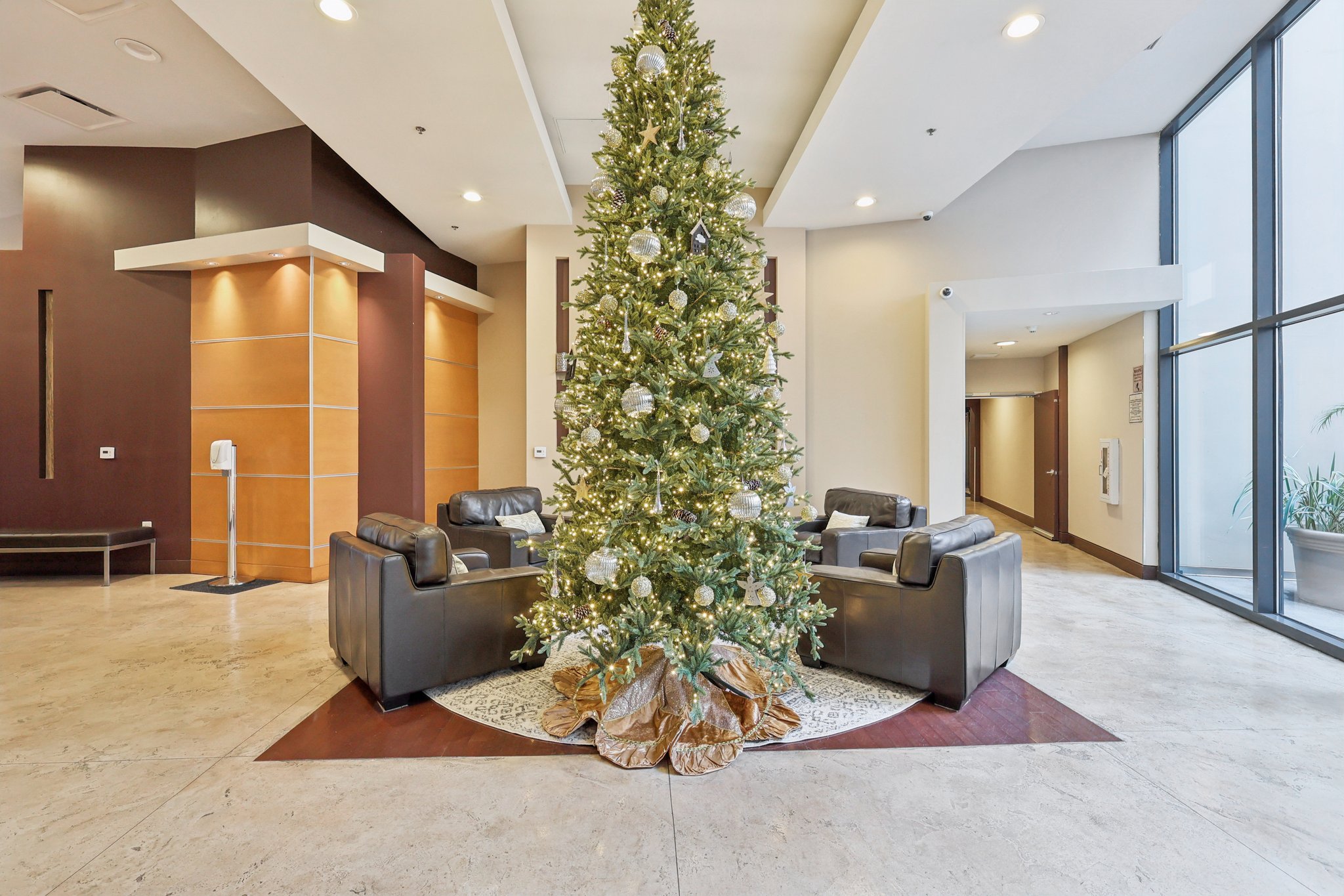 K St 216-0401-904.jpg