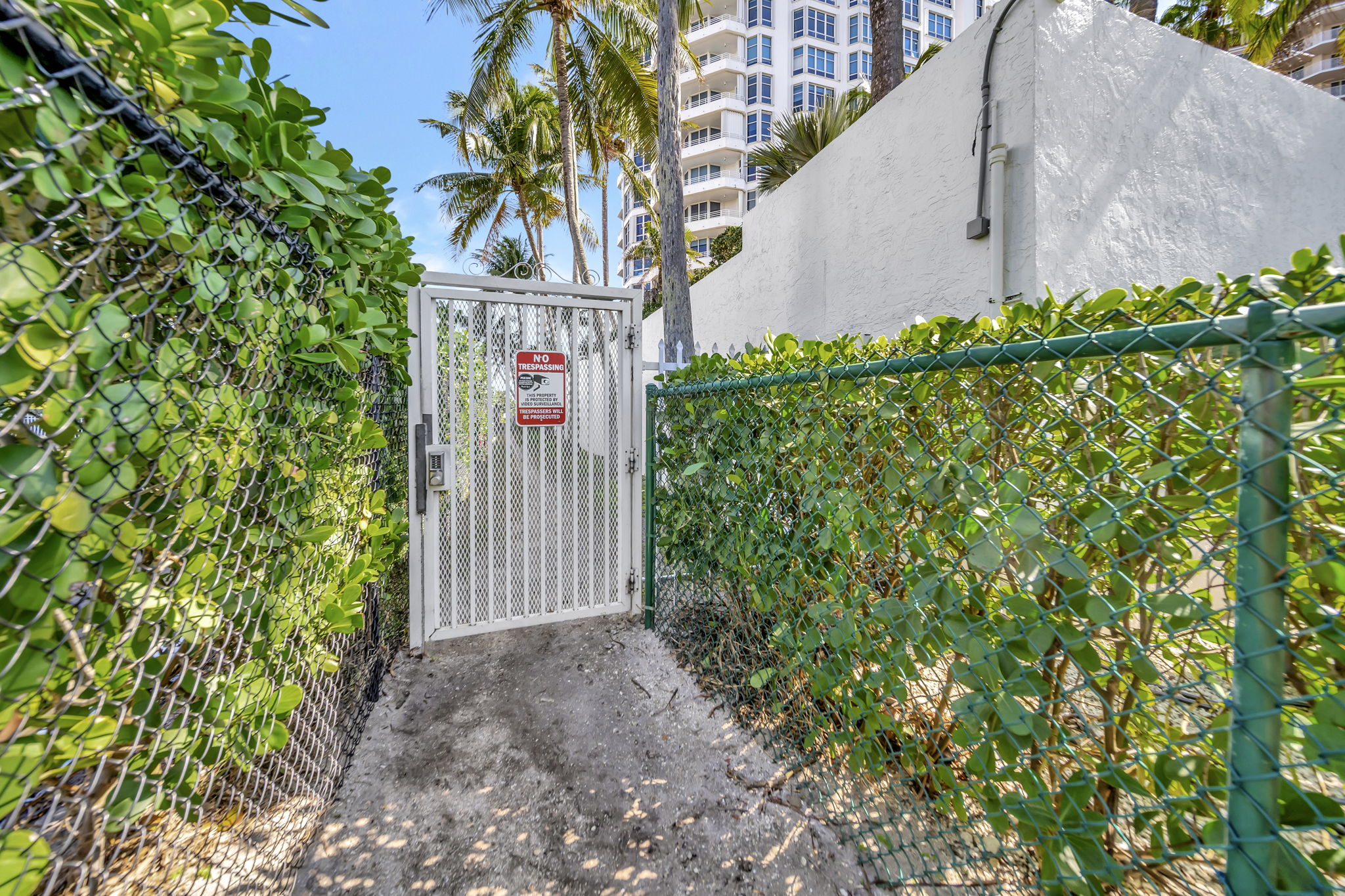 140 S Dixie Hwy 737, Hollywood, FL 33020, US Photo 51