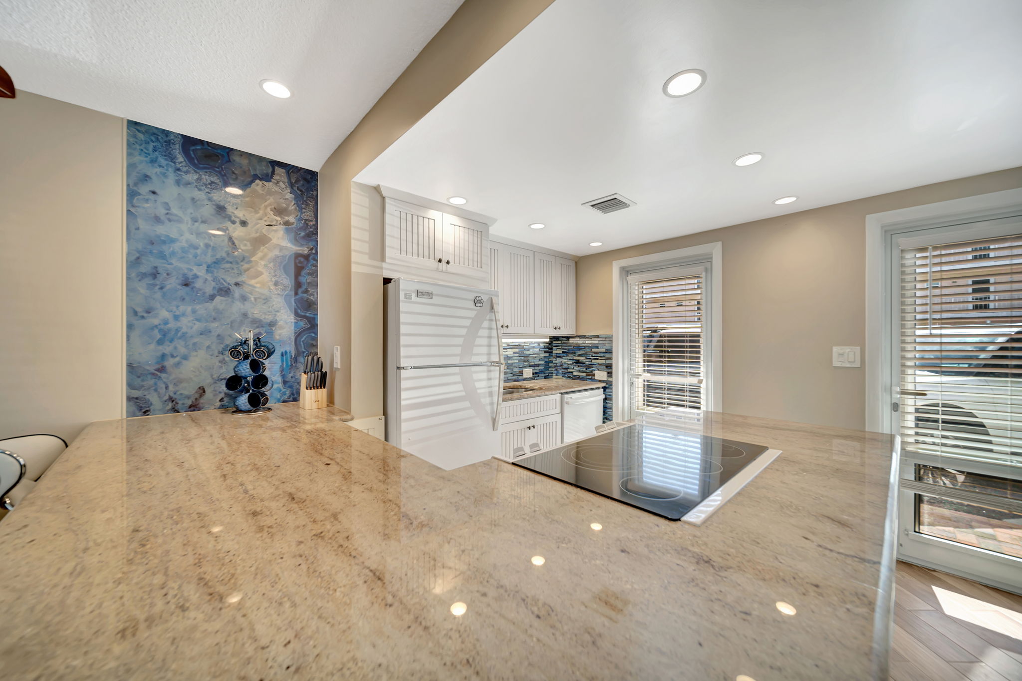 140 S Dixie Hwy 737, Hollywood, FL 33020, US Photo 10