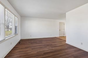 8237 - 5301 NE 42nd Terrace_005.jpg