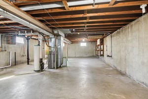 8237 - 5301 NE 42nd Terrace_019.jpg