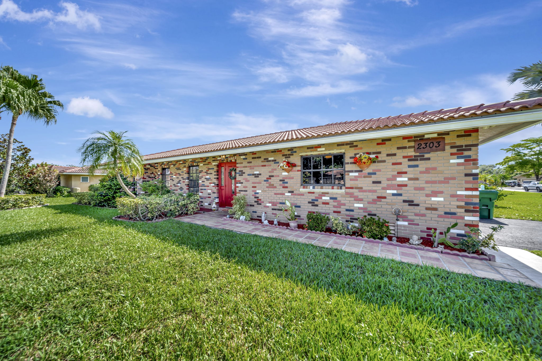 2120 NW 110th Ave, Sunrise, FL 33322, US Photo 5