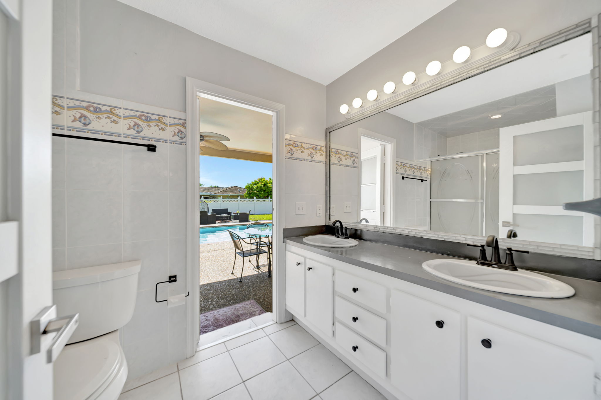 2120 NW 110th Ave, Sunrise, FL 33322, US Photo 38