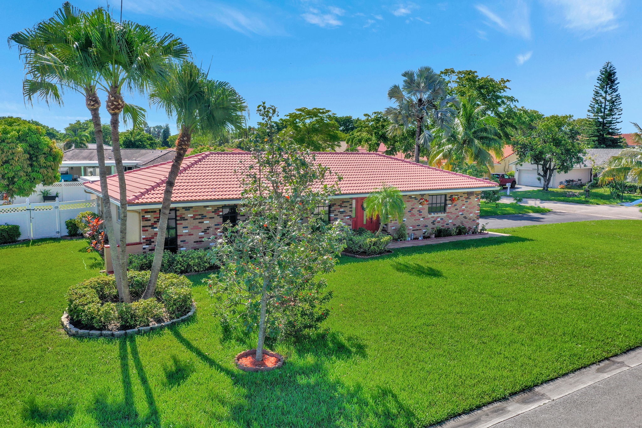2120 NW 110th Ave, Sunrise, FL 33322, US Photo 52