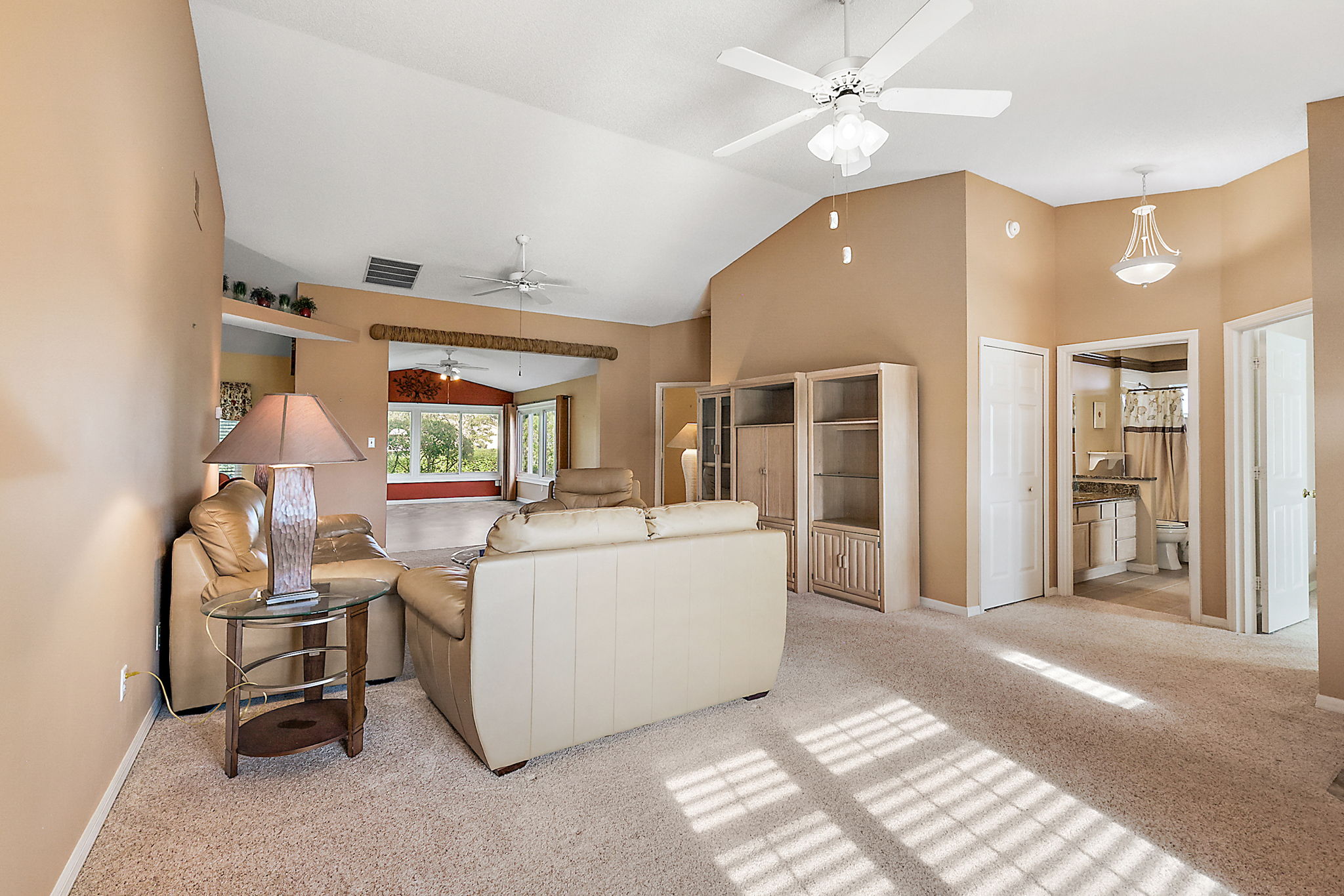 Living Room/Dining Room