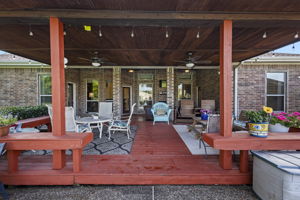  Photo 40