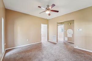 Pine Ave-007.jpg