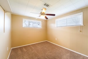 Pine Ave-013.jpg