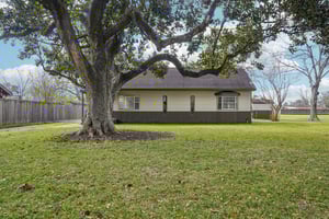 Pine Ave-038.jpg
