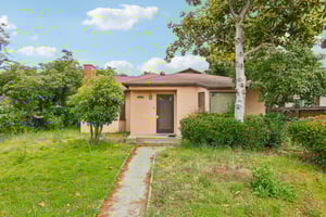 E Conant St-001.jpg