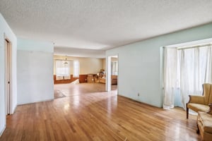 E Conant St-008.jpg