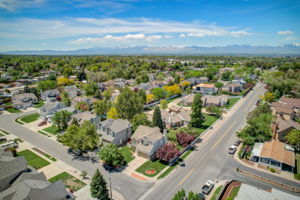 S Castlegate Dr-011