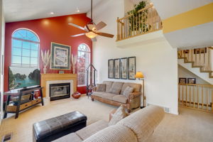 S Castlegate Dr-023