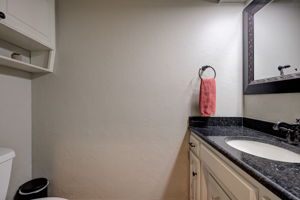  Photo 40