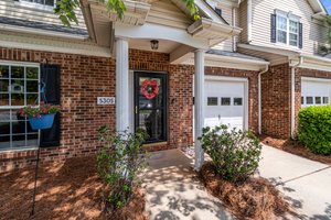 Lovely shaded front area.