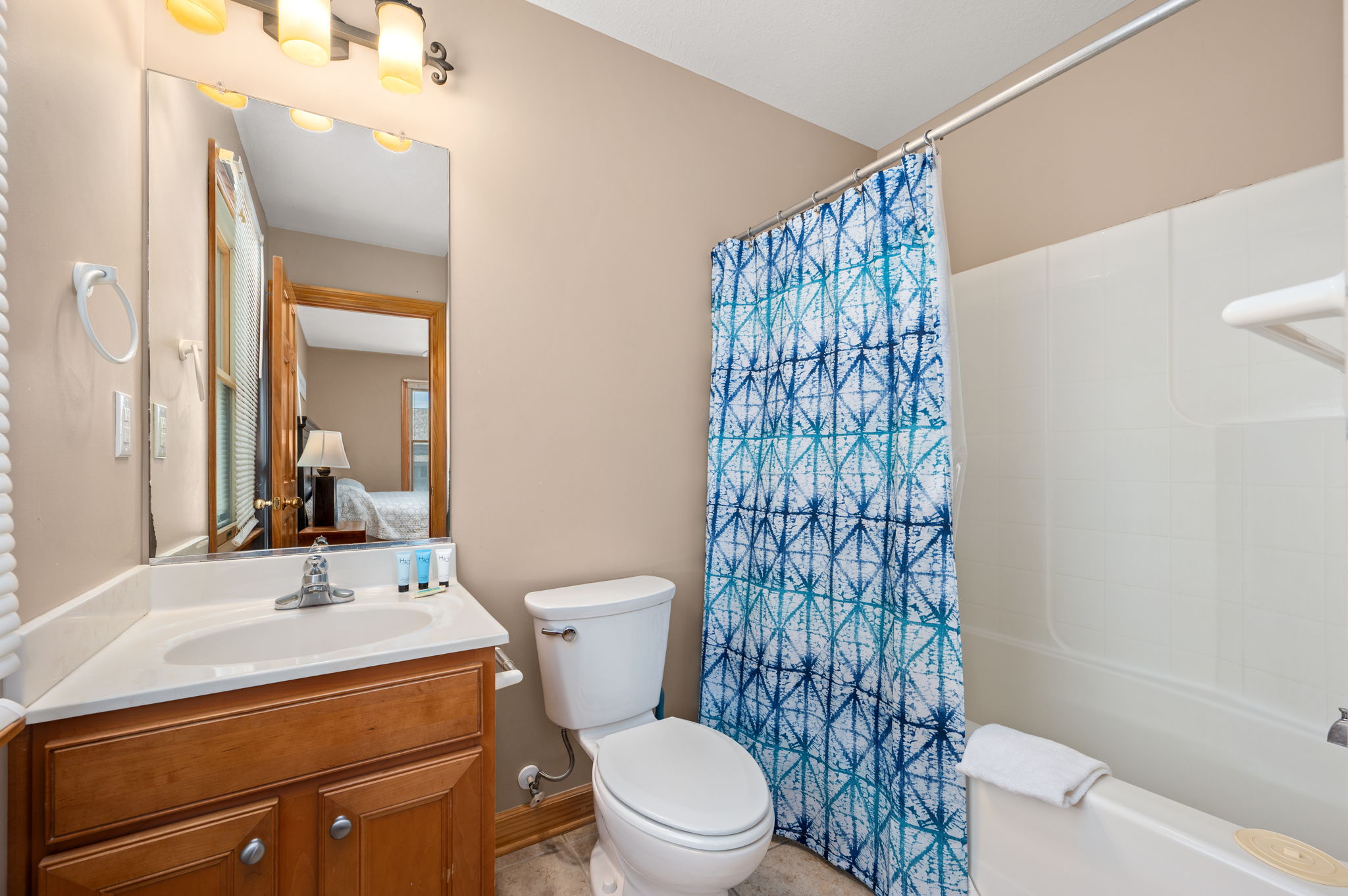 5306-S-Va-Dare-ML-BR5-Private-Bath