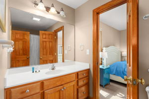 5306-S-Va-Dare-ML-BR3-BR4-Bath