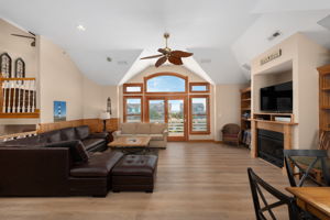 5306-S-Va-Dare-TL-Living