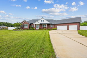 Welcome to 53074 Brista Way