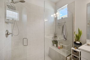 5308 Fall Moon Ct-31