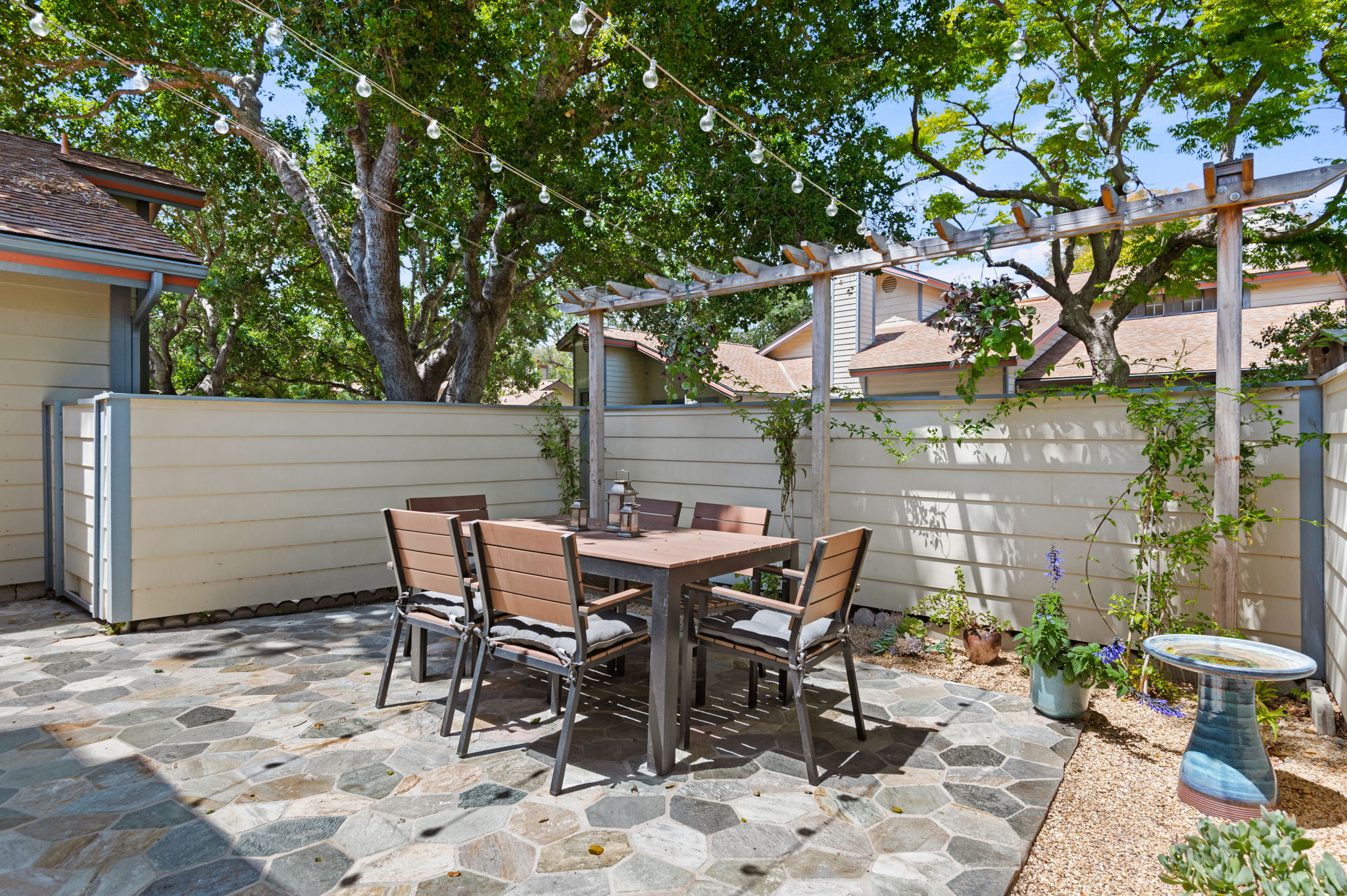 03 - Front Patio
