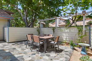 03 - Front Patio