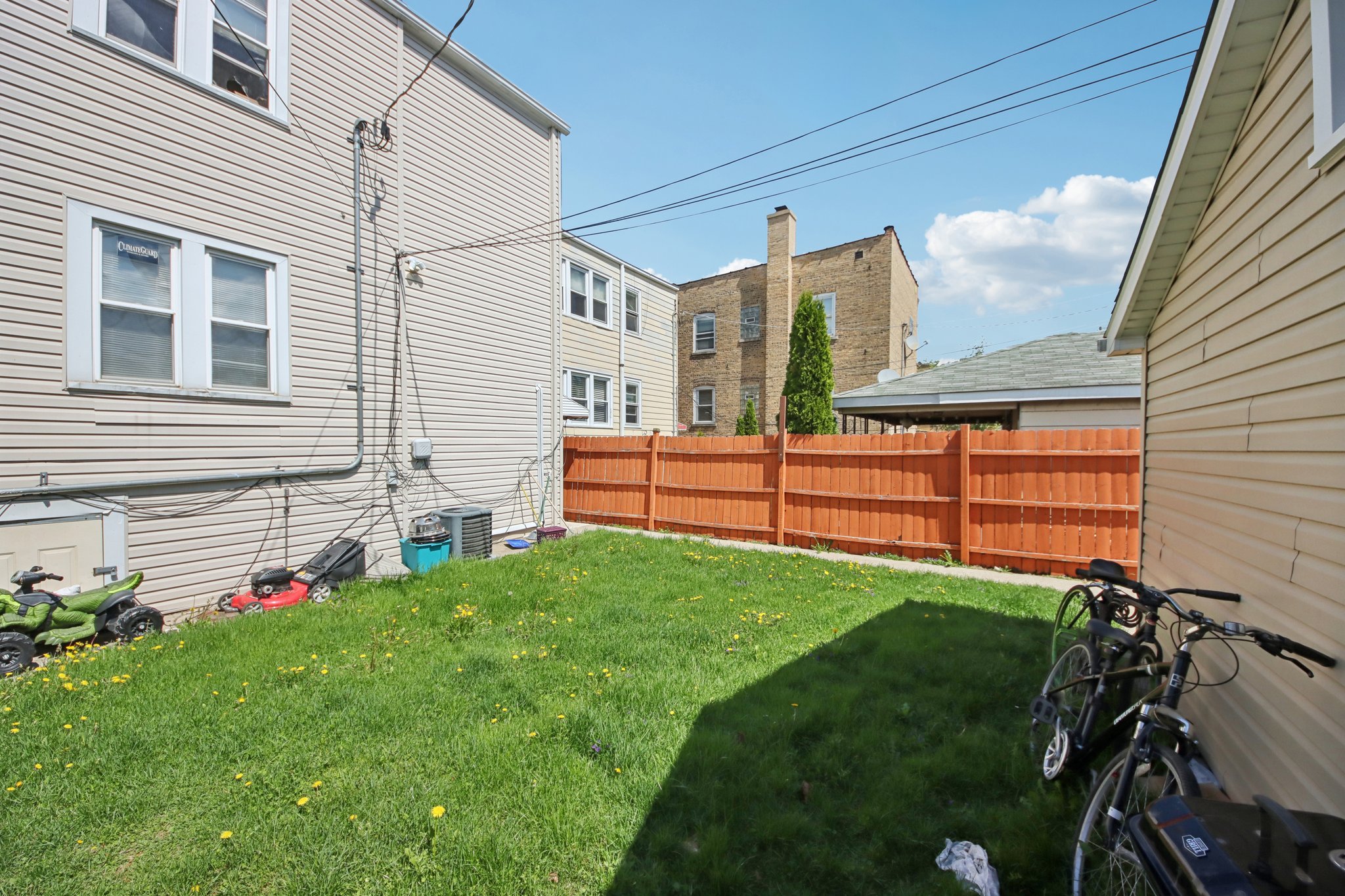 5309 W Henderson St 1st Floor-S1904-022.jpg