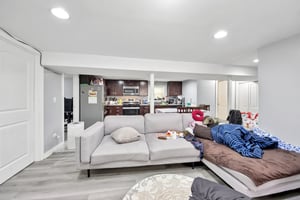 5309 W Henderson St Basement-S1904-001.jpg