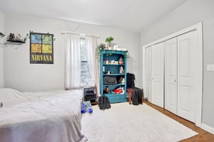 5309 W Henderson St 2nd Floor Chicago-S1904-013.jpg