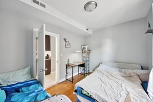 5309 W Henderson St 2nd Floor Chicago-S1904-019.jpg