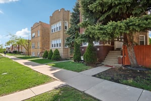 5309 W Henderson St 1st Floor-S1904-003.jpg