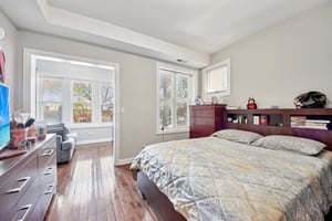 5309 W Henderson St 1st Floor-S1904-012.jpg