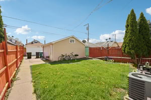 5309 W Henderson St 1st Floor-S1904-023.jpg