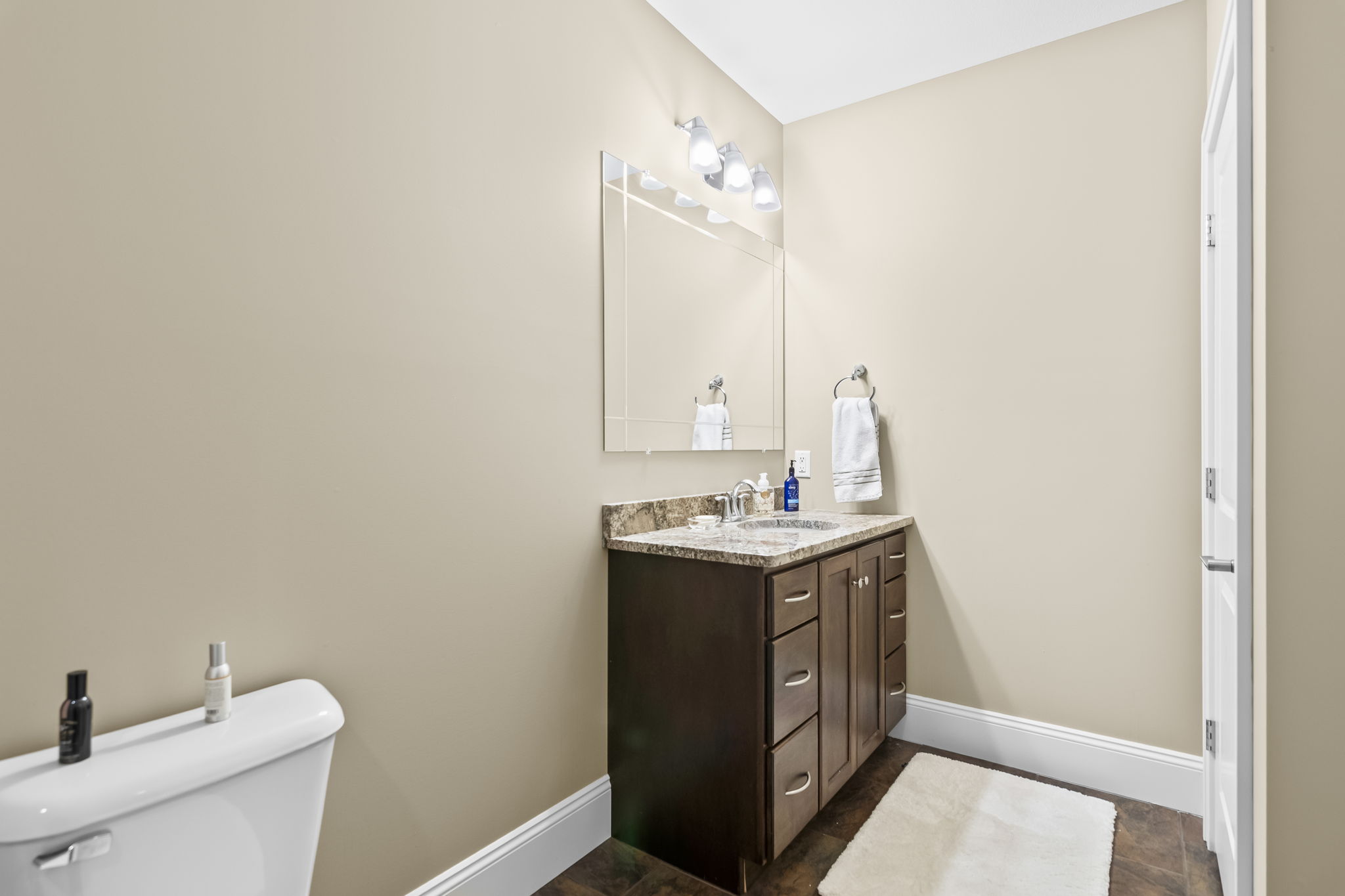 Bed 5 Bath