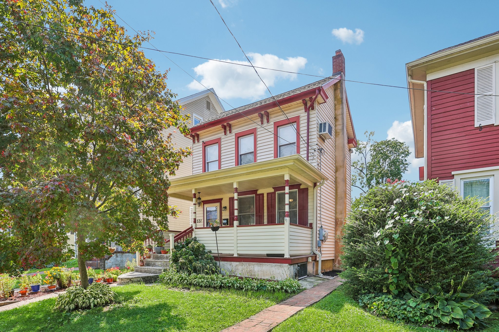 Crown St-S2908-002.jpg