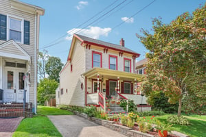 Crown St-S2908-001.jpg