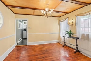 Crown St-S2908-009.jpg