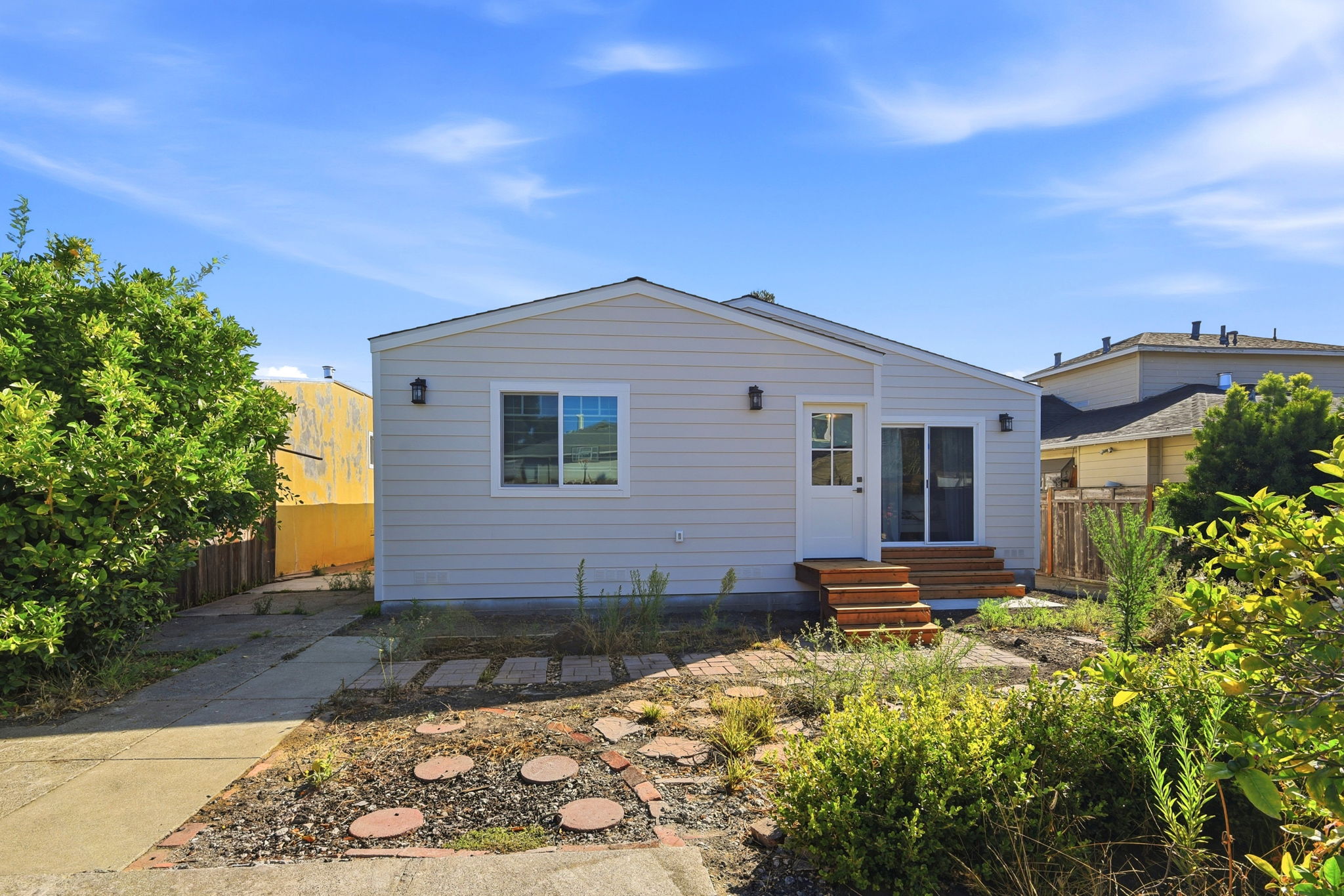 028_F8_531 Cypress Ave